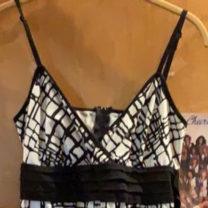 Cato, Black/white empire geometric design!